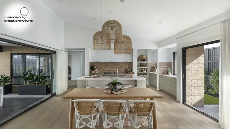 spacing between pendant lights